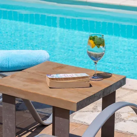 Guiscardos Luxury * فيسكاردو