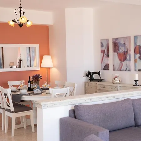 Βίλα Guiscardos Luxury Φισκάρδο